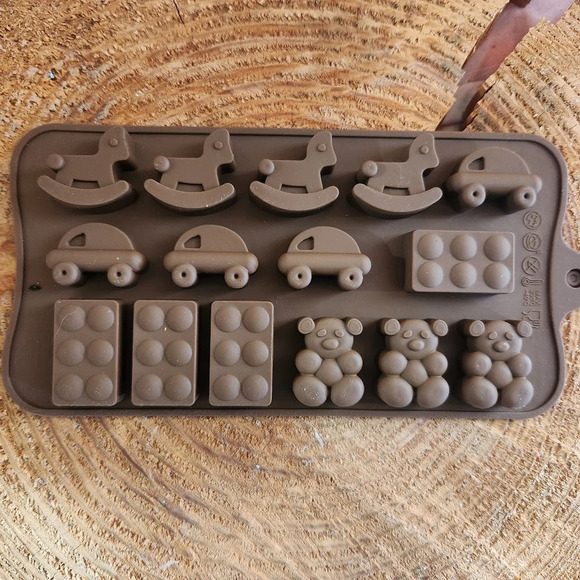 Chocolate molds NWT‎ - Picture 2 of 5